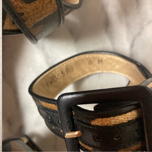 Stuart Weitzman Sz 6 Leopard Print Ankle Strap Wedge Heels Tan Black - Picture 12 of 13